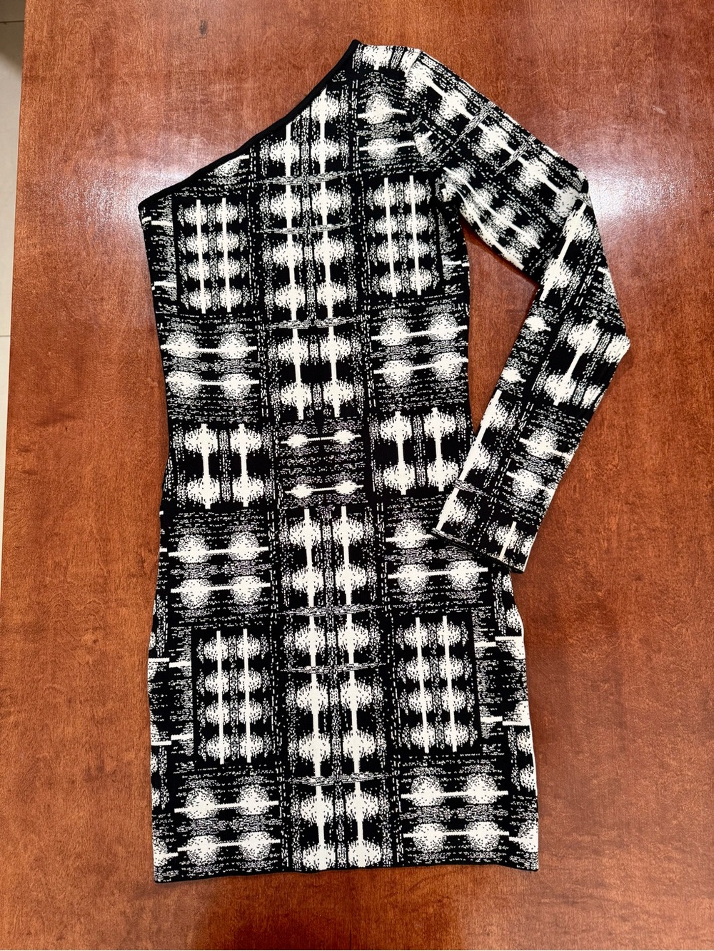 BCBGMaxAzria “Jordan” Black and White One-Shoulder Long-Sleeve Body Con Dress